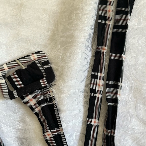 Haute Monde Strapless Dress - Picture 4 of 6